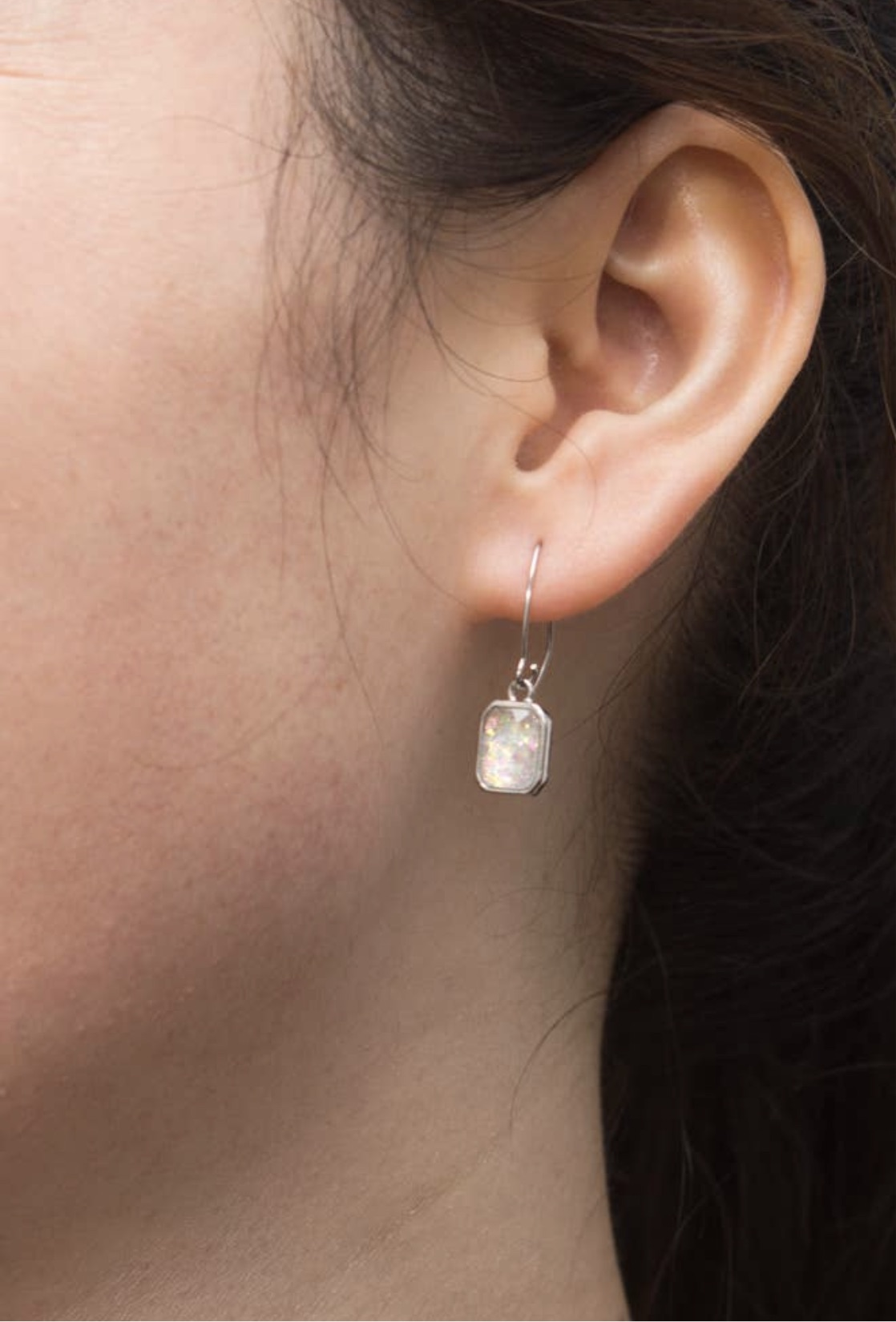 Alexa Earrings (White)